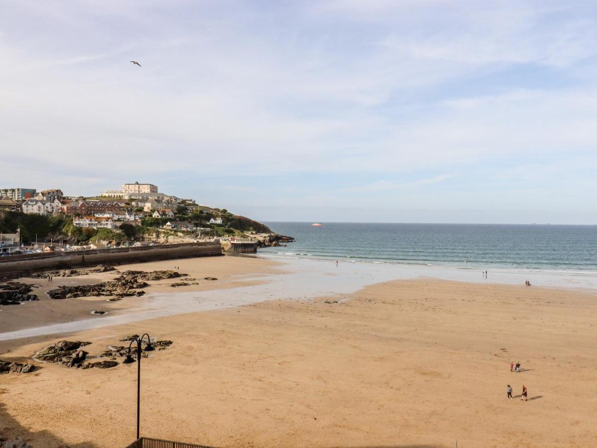 Villa 6 Ocean Heights New Quay Esterno foto