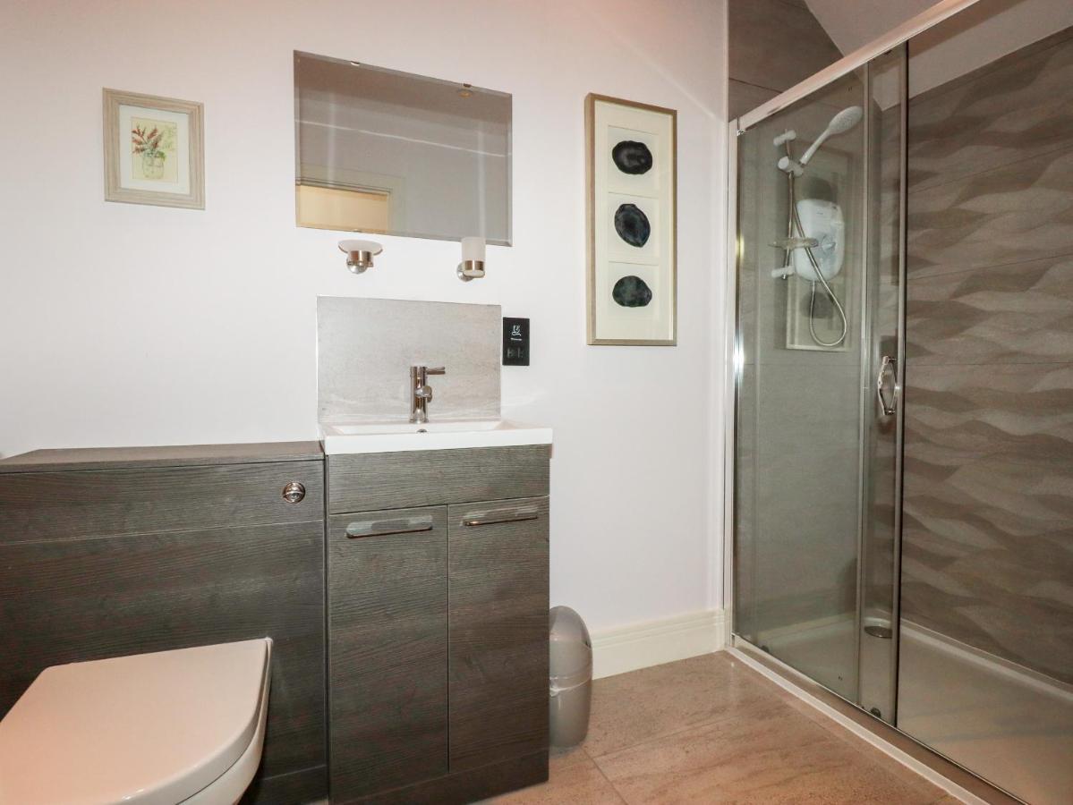 Villa 6 Ocean Heights New Quay Esterno foto