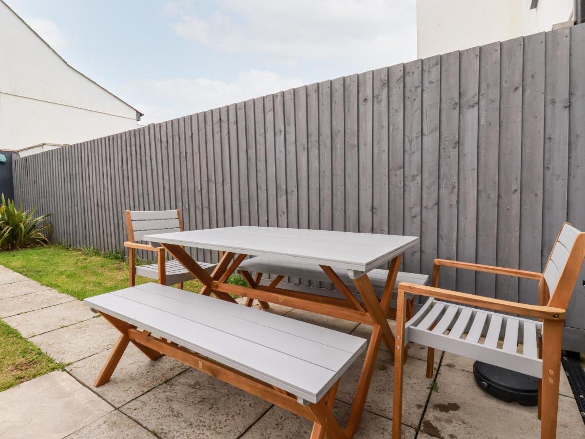Villa 6 Ocean Heights New Quay Esterno foto